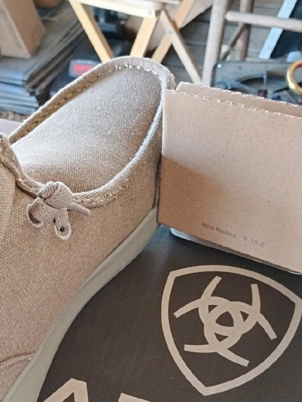 Ariat Men's Hilo Rancher Chukka Boots - Beige Canvas with Light Gray Sole